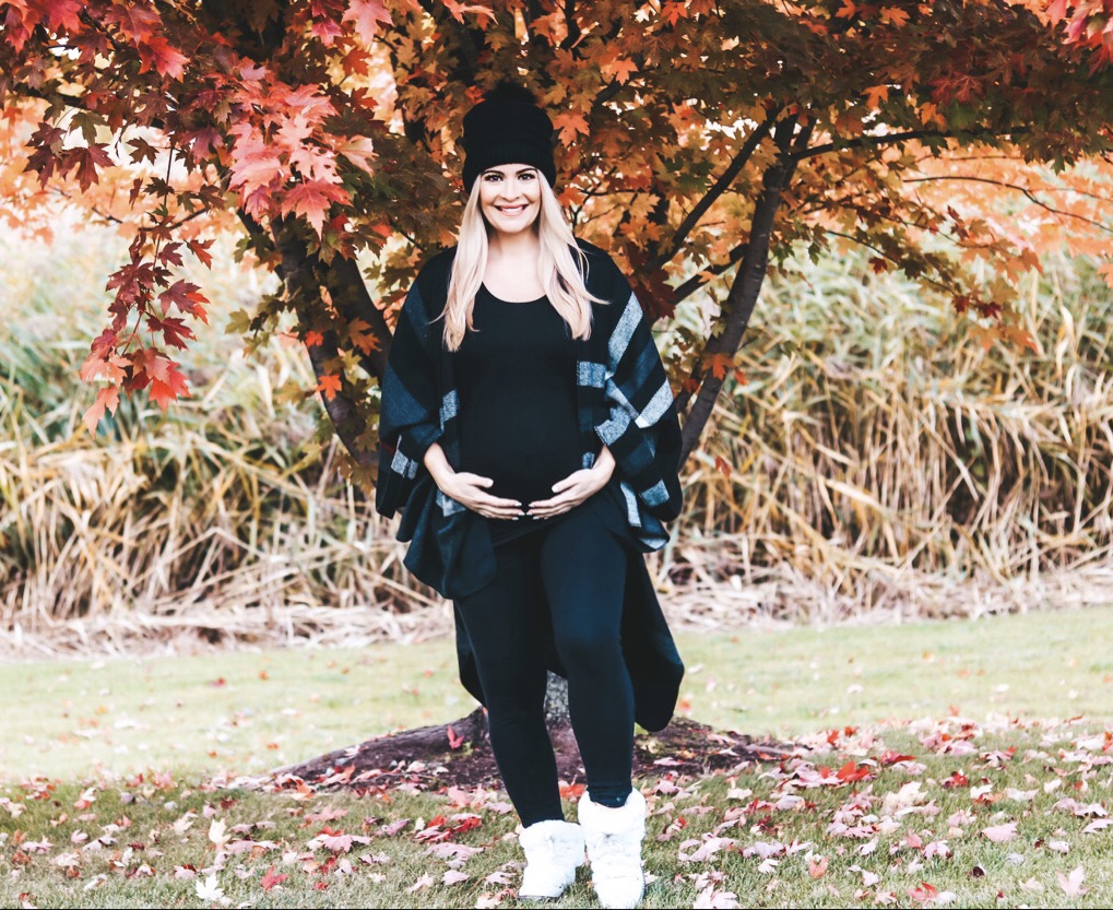 How to look stylish pregnant on a budget
